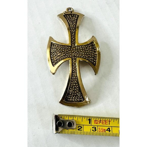 Vintage Maltese Templar Cross Pendant Gold-tone Metal Textured 3x1 3/4” - Picture 10 of 10
